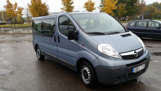 Mikroautobusų nuoma Vilniuje be vairuotojo atnaujinome transporto parką Opel Vivaro 8 vietų