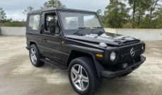 MERCEDES BENZ G 1983M. 5 VIETŲ AUTOMOBILIO NUOMA VILNIUJE VESTUVĖMS