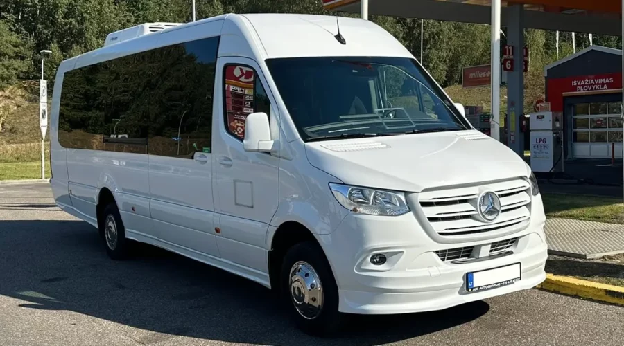 Mikroautobusų nuoma 30 vietų kaina